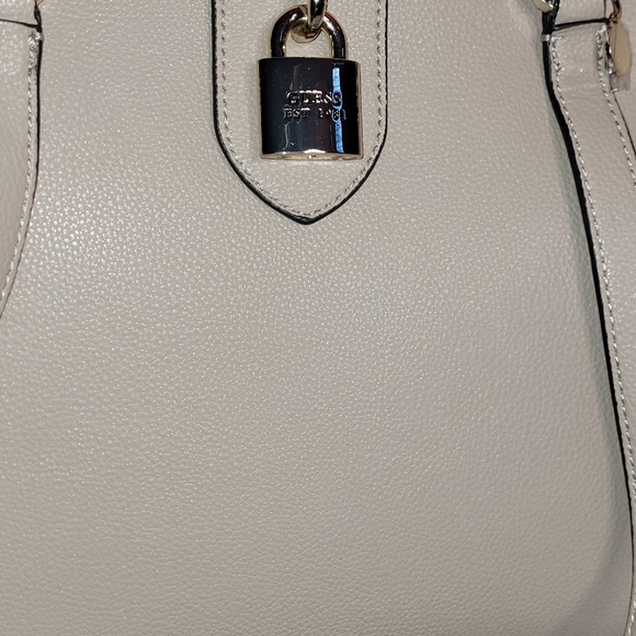 Guess tote bag New  Authentic Gray - Picture 10 of 15